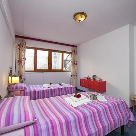 Residenza Ludovica By The